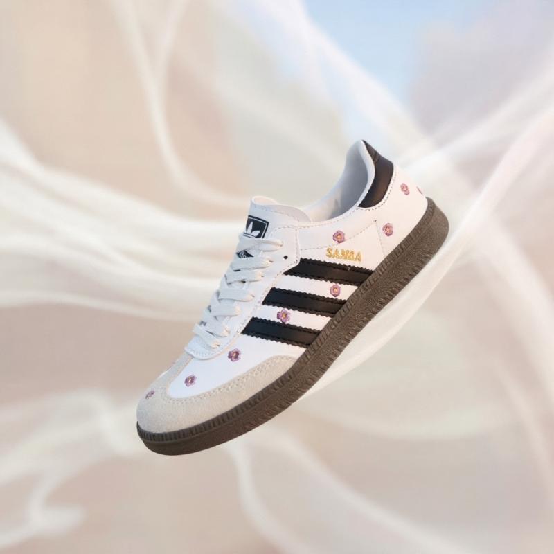 Samba Beyaz Çiçekli