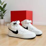 Court Bilekli Beyaz Siyah