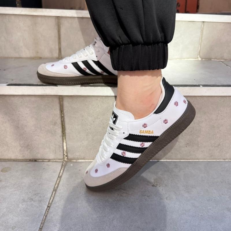 Samba Beyaz Çiçekli