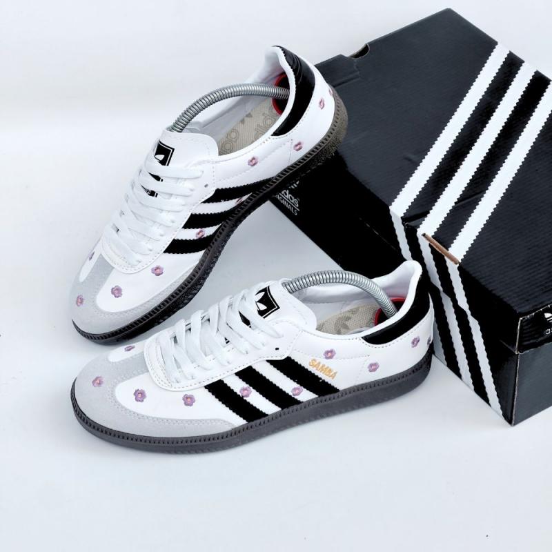 Samba Beyaz Çiçekli