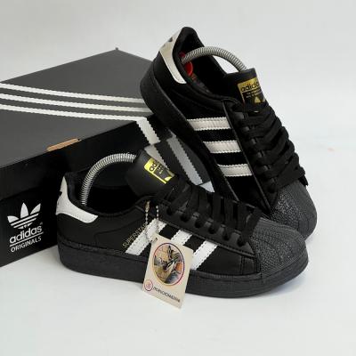 SuperStar Siyah Beyaz