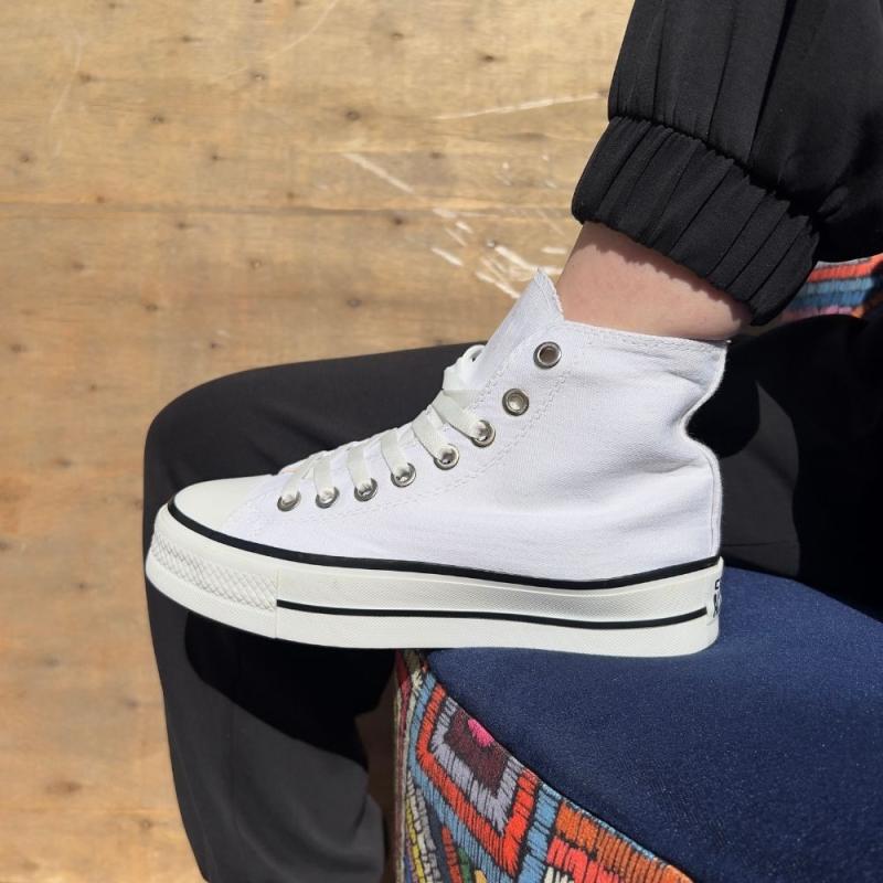 Converse Kalın Taban Beyaz