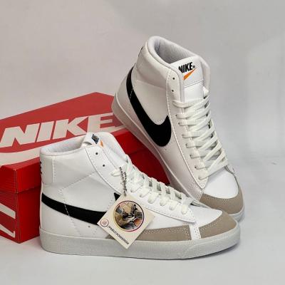 Blazer Bilekli Beyaz Siyah