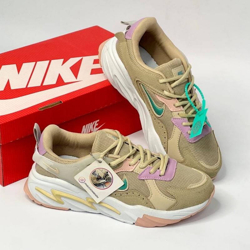 Nike Walking Pembe Krem