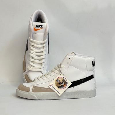 Blazer Bilekli Beyaz Siyah