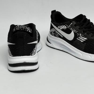 Zoom Siyah Beyaz