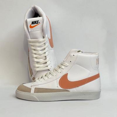Blazer Bilekli Beyaz Pudra