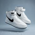 Court Bilekli Beyaz Siyah