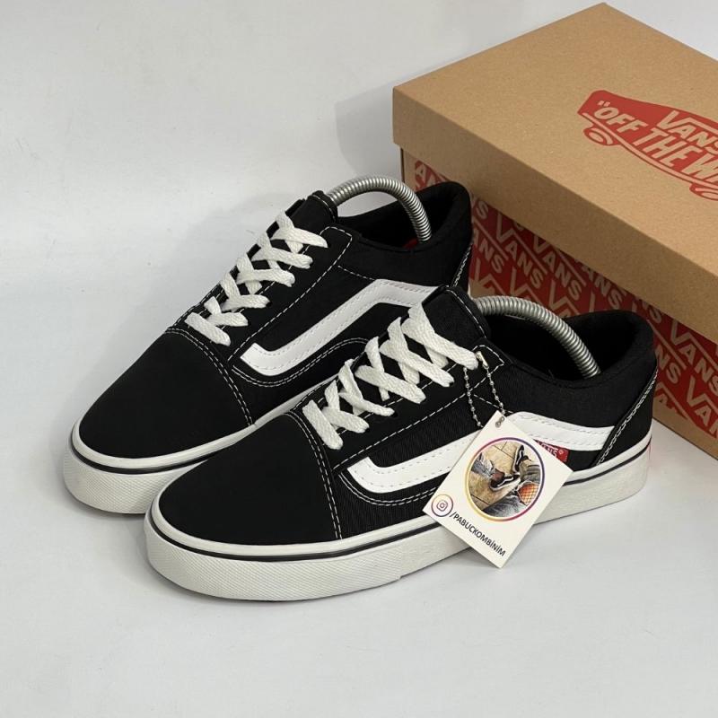 Vans Kısa Siyah Beyaz