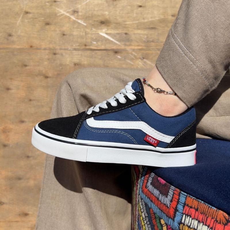 Vans Lacivert